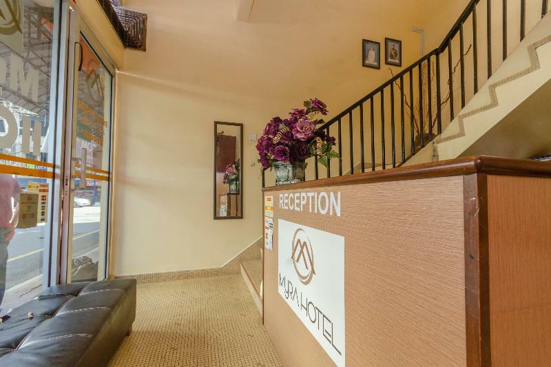 Oyo 703 Myra Hotel Mersing Exterior foto